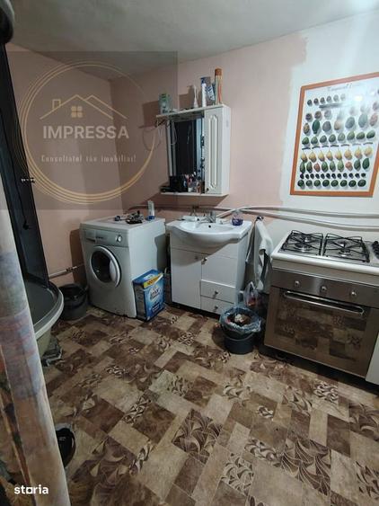 Casă cu 4 camere cu Teren 1900 Mp în Dornești
