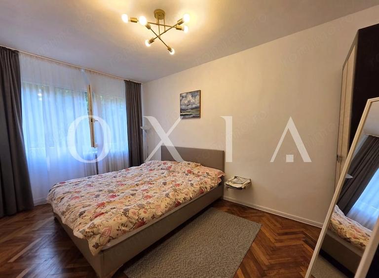 Apartament cu 2 camere semidecomandat în Take Ionescu