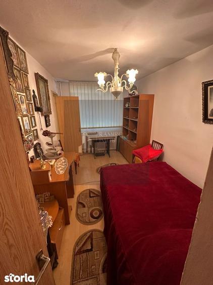 Apartament cu 3 camere, mobilat în Giurgiului