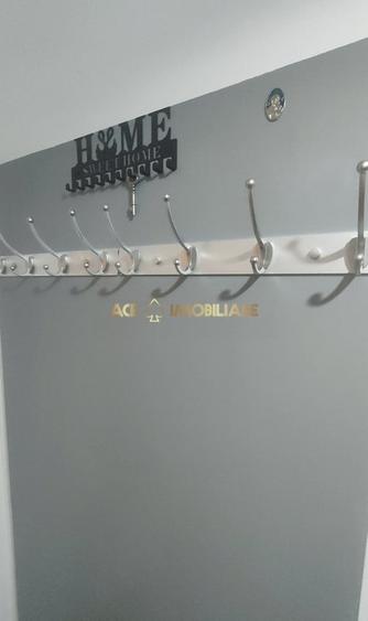 Apartament cu 3 camere decomandat, mobilat în Colentina