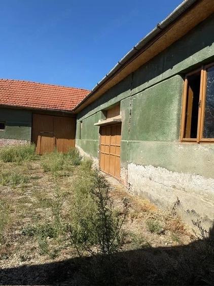 Casă cu 3 camere cu Teren 3083 Mp în Lugojel