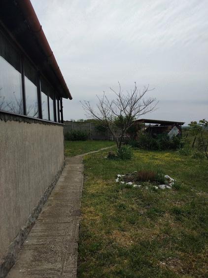 Casă cu Teren 600 Mp în Central
