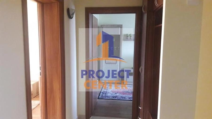 Apartament cu 3 camere decomandat în Ultracentral