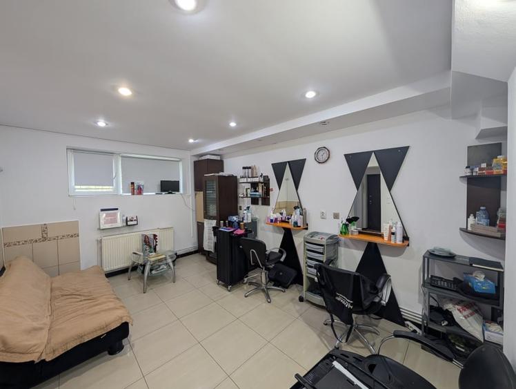 Apartament cu 2 camere nedecomandat în 9 Mai