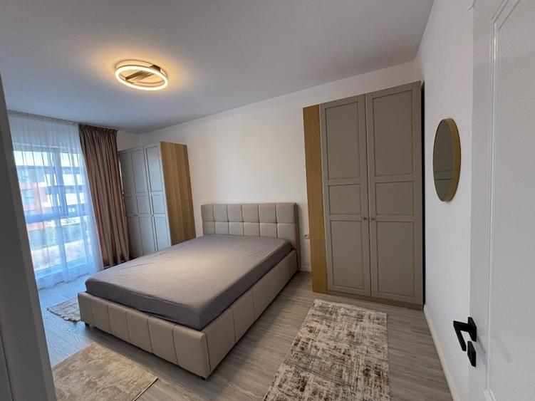 Apartament cu 2 camere decomandat, mobilat în Theodor Pallady