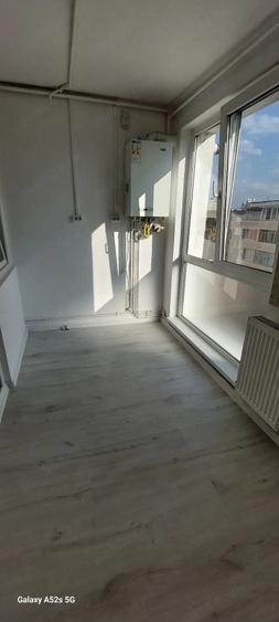Garsonieră semidecomandată în Tractorul