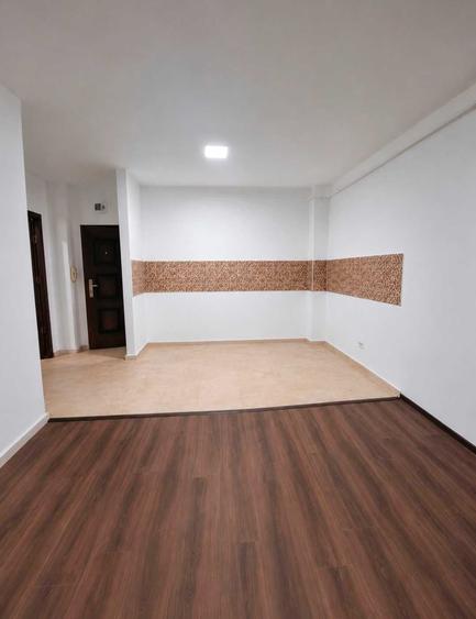 Apartament cu 2 camere decomandat în Cug
