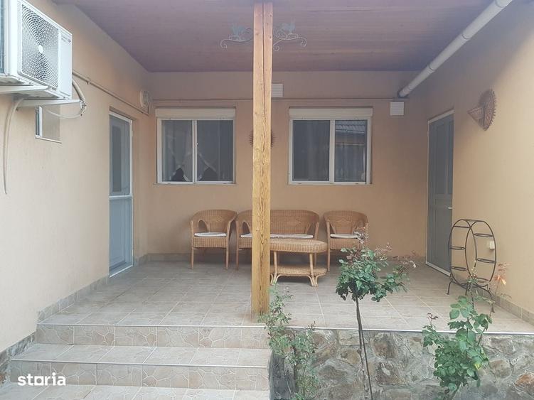 Casă cu 4 camere în Iosia