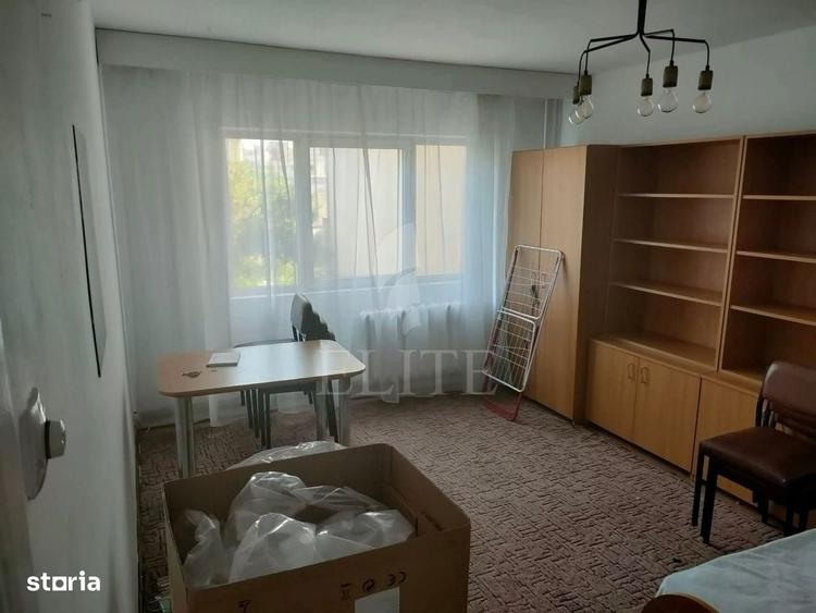Apartament cu 4 camere decomandat în Mărăști
