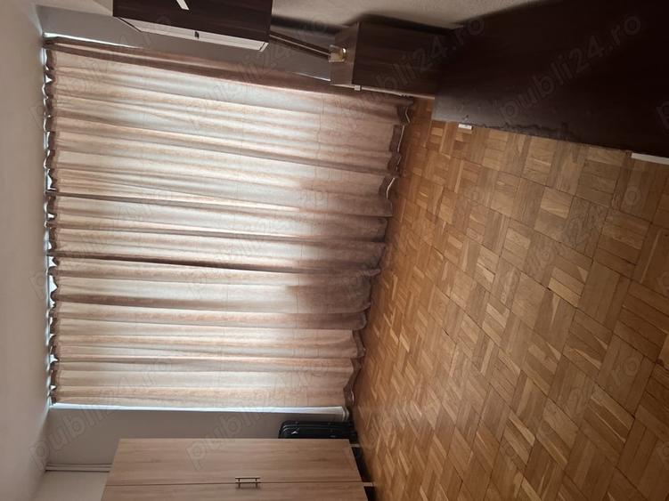 Garsonieră decomandată în Central