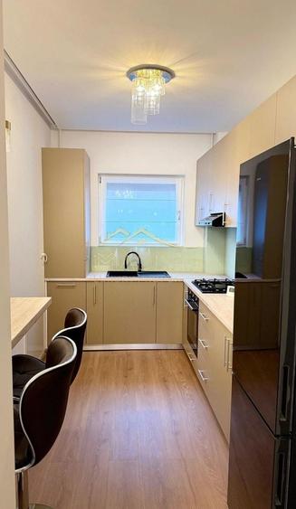 Apartament cu 3 camere decomandat, mobilat în Floreasca
