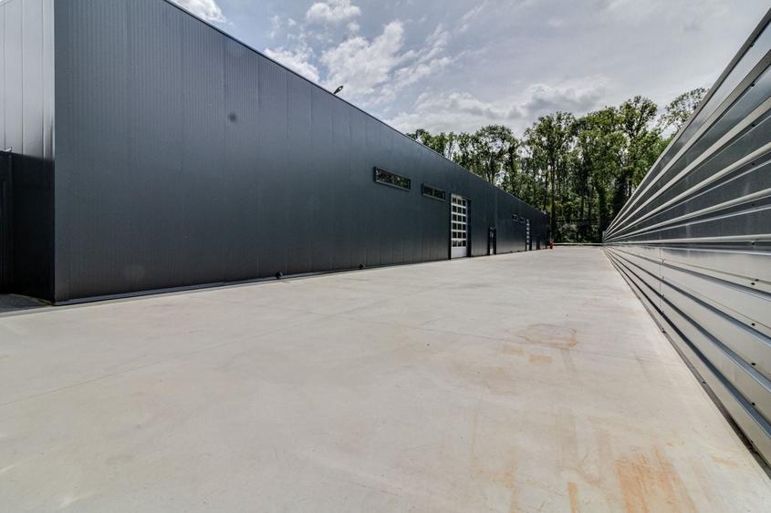 Spațiu comercial, de 445 mp, în Centura Nord