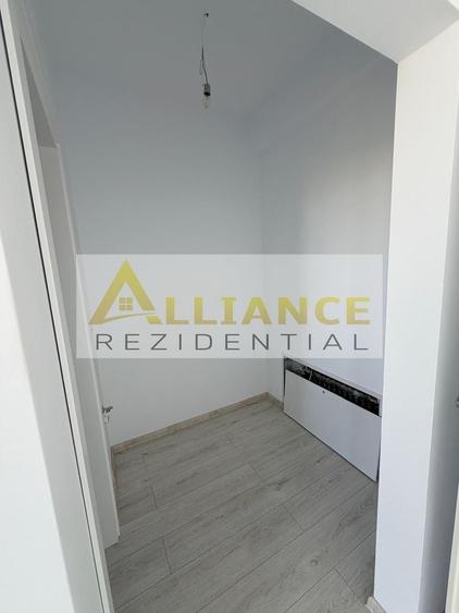 Casă individuală cu 3 camere cu Canalizare în Berceni