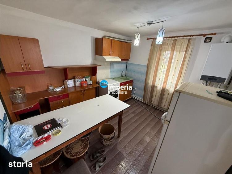 Casă cu 6 camere cu Teren 1062 Mp în Copou