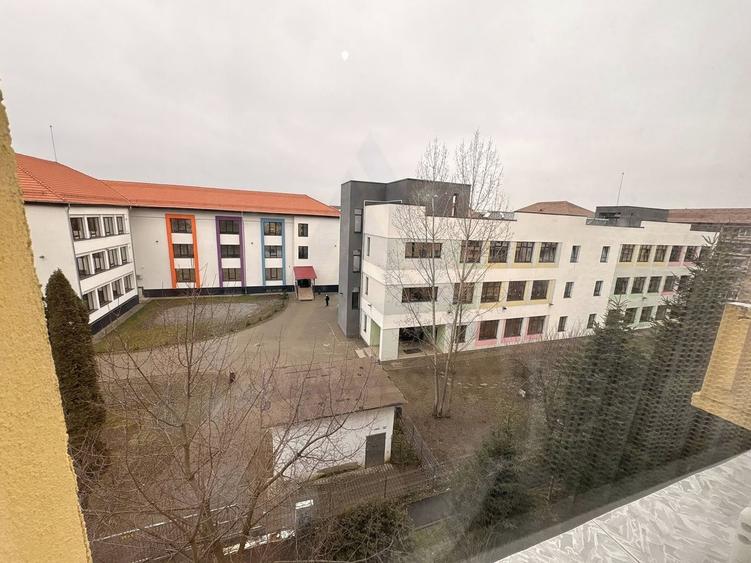 Apartament 2 camere centrală termică si calorifere noi Mihai Viteazu - 12