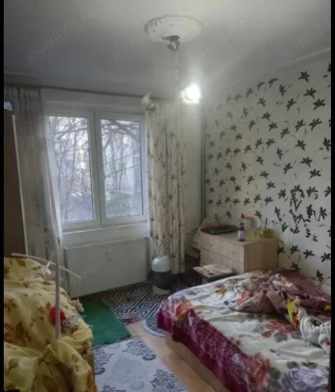 Apartament cu 3 camere în Veteranilor