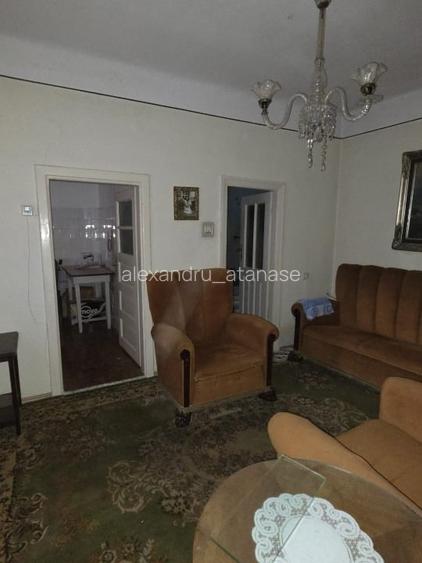 Casa de vanzare zona Colentina (aproape Sectia 28 Politie)