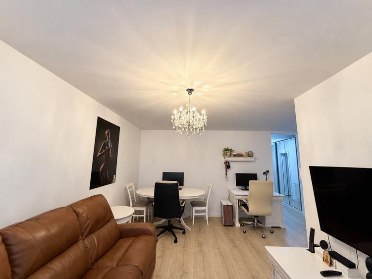 Apartament cu 2 camere decomandat, mobilat în Ștrand