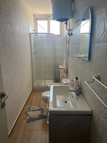 Casă cu Teren 250 Mp în Central