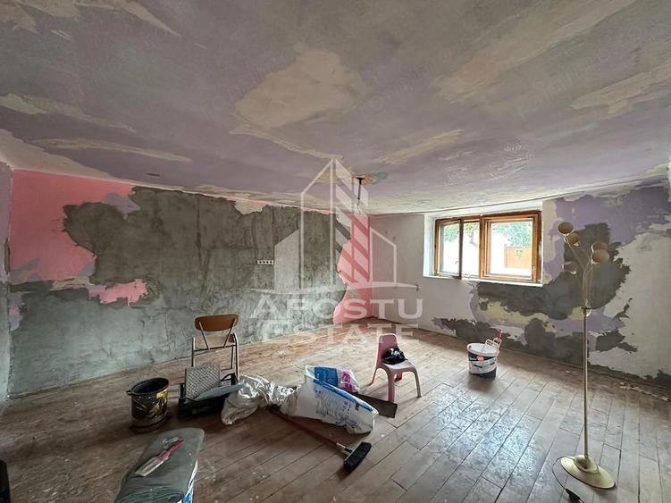 Casă cu 4 camere cu Teren 344 Mp în Zimandcuz
