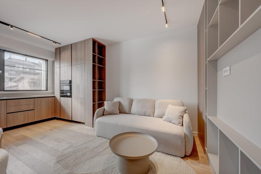 Apartament cu 2 camere semidecomandat în Timpuri Noi
