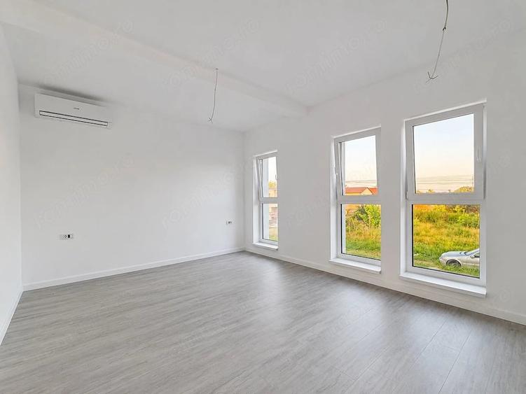 Casă cu Teren 315 Mp în Ghiroda