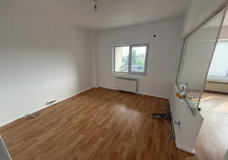 Apartament cu 3 camere decomandat în Alba Iulia