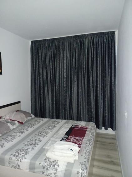 Apartament cu 2 camere decomandat în Exterior Vest