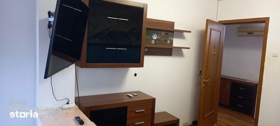 Apartament cu 3 camere în Sud