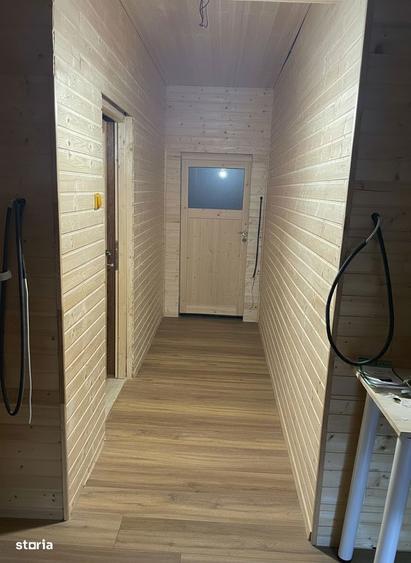 Casă cu 6 camere cu Teren 1000 Mp în Central