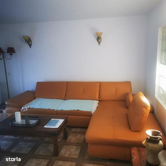 Casă cu 3 camere în Central