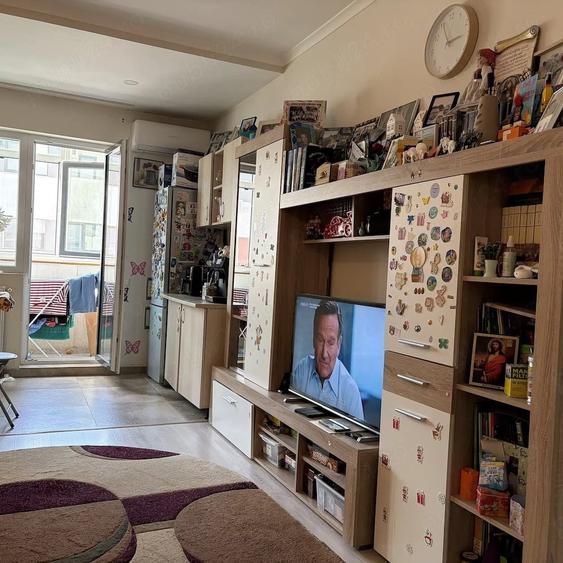 Apartament cu 2 camere semidecomandat în Dudu