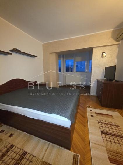 Apartament cu 3 camere decomandat, mobilat în Gara