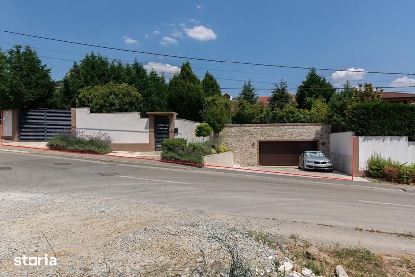 Casă cu 4 camere cu Teren 931 Mp în Iorga