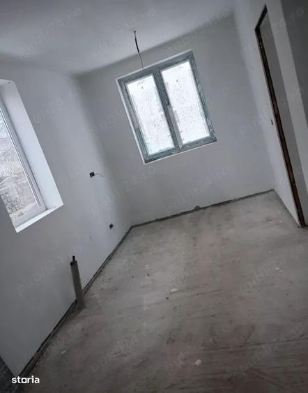 Casă cu 4 camere cu Teren 1200 Mp în Becicherecu Mic