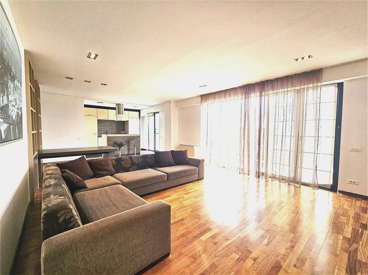 Iancu Nicolae/Bloc Boutique/ 4 camere de vanzare - 4