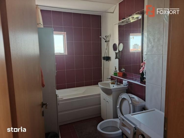 Apartament cu 3 camere semidecomandat în Est