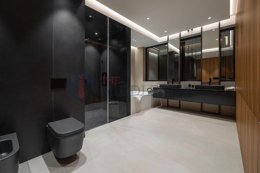 Apartament cu 4 camere semidecomandat, mobilat în Primăverii