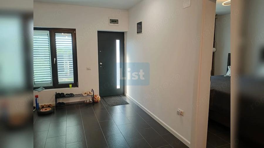 Casă cu Teren 415 Mp în Schela