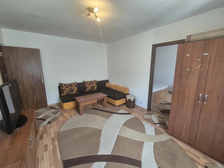 Apartament cu 2 camere nedecomandat în Micro II