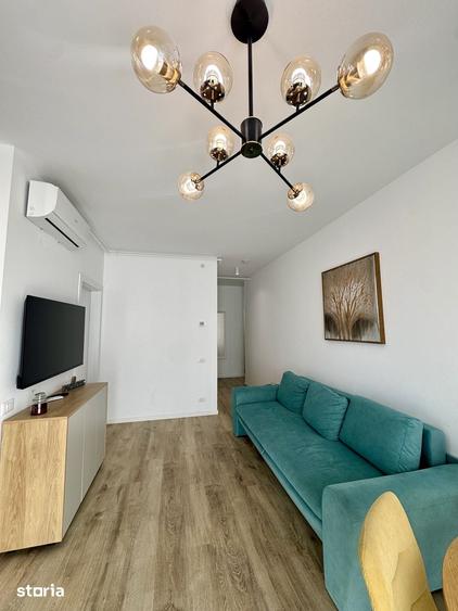 Apartament cu 2 camere semidecomandat în 6 Vânători