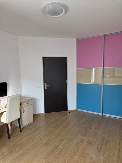 Casă cu 3 camere cu Teren 101 Mp în Central