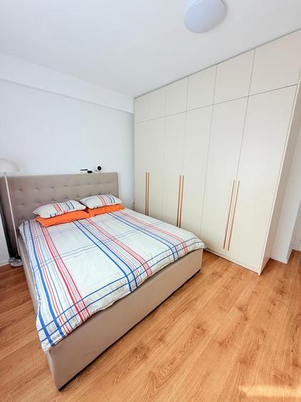 Apartament cu 3 camere decomandat în Ampoi 3