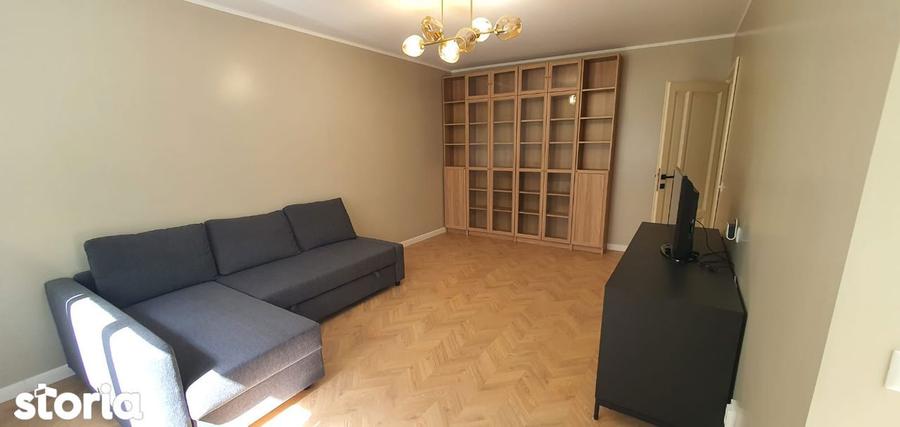 Apartament cu 2 camere decomandat în Decebal