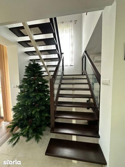 Casă cu 5 camere cu Teren 13.5 Mp în Tăuții-Măgherăuș