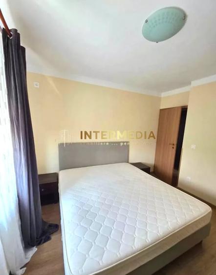 Apartament cu 3 camere decomandat, mobilat în Cetate