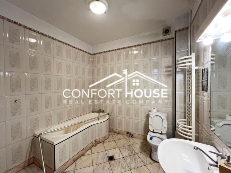 Casă cu 14 camere cu Canalizare în Coșbuc