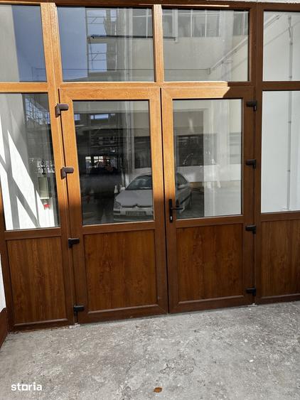 Spațiu comercial, de 310 mp, în Central