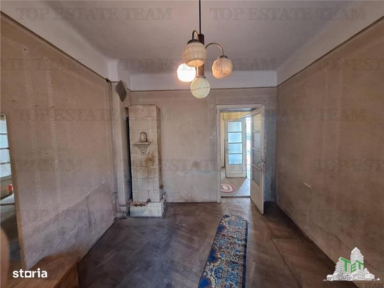 Casă cu 4 camere cu Teren 177 Mp în Central