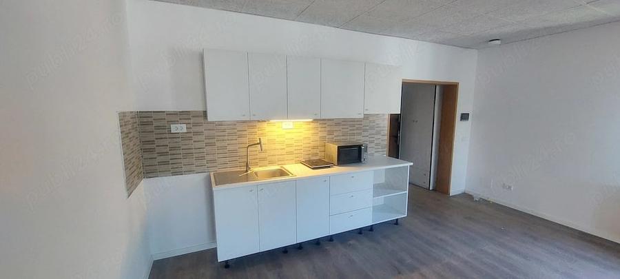 Spațiu comercial, de 450 mp, în Central